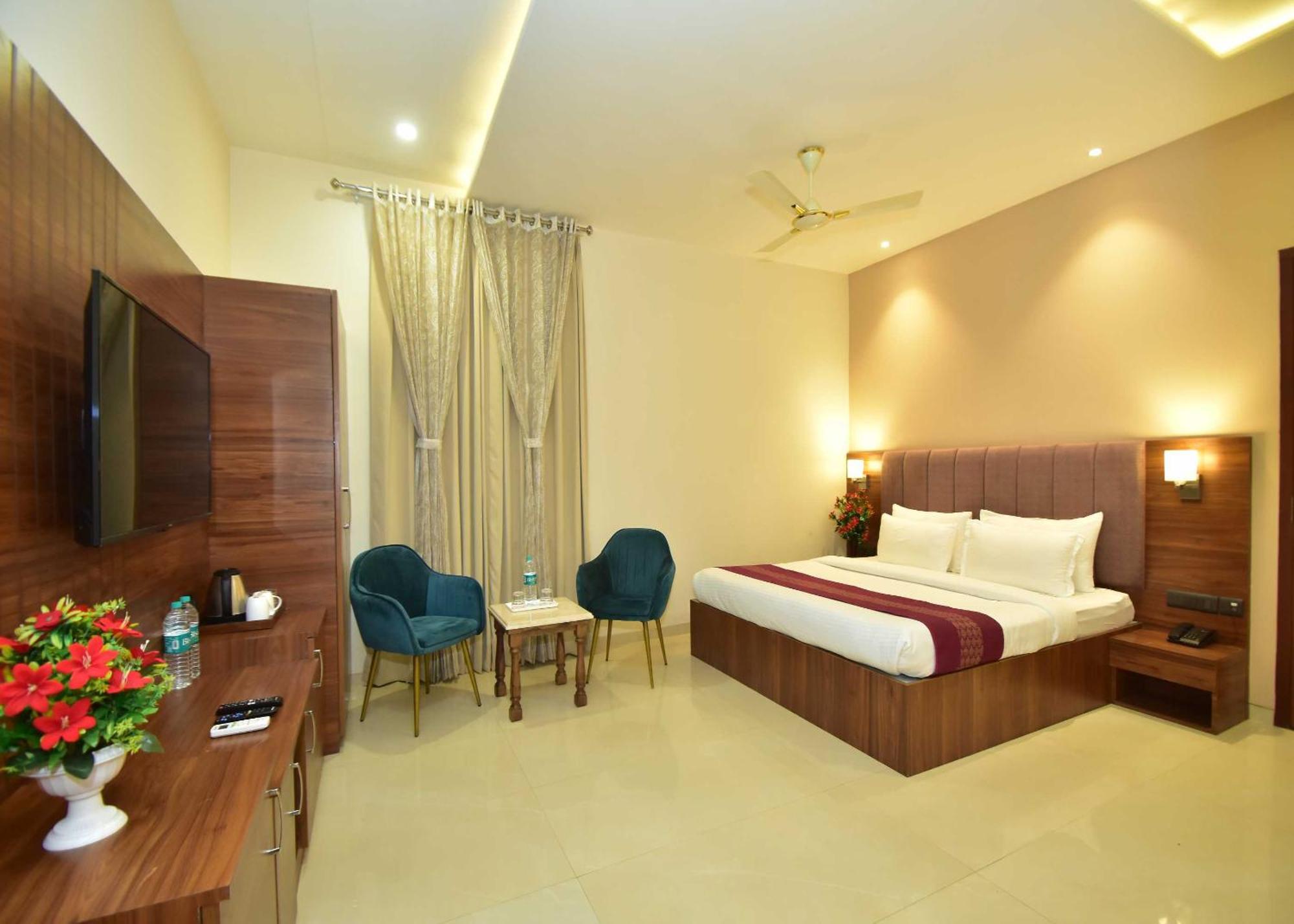 Hotel Shyamleela Khātu Exterior foto